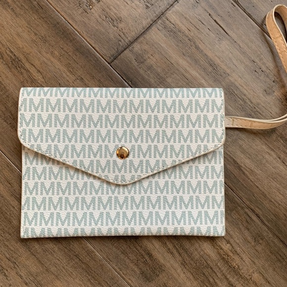5/$25 Item: MFK Wristlet/Clutch - Picture 1 of 4